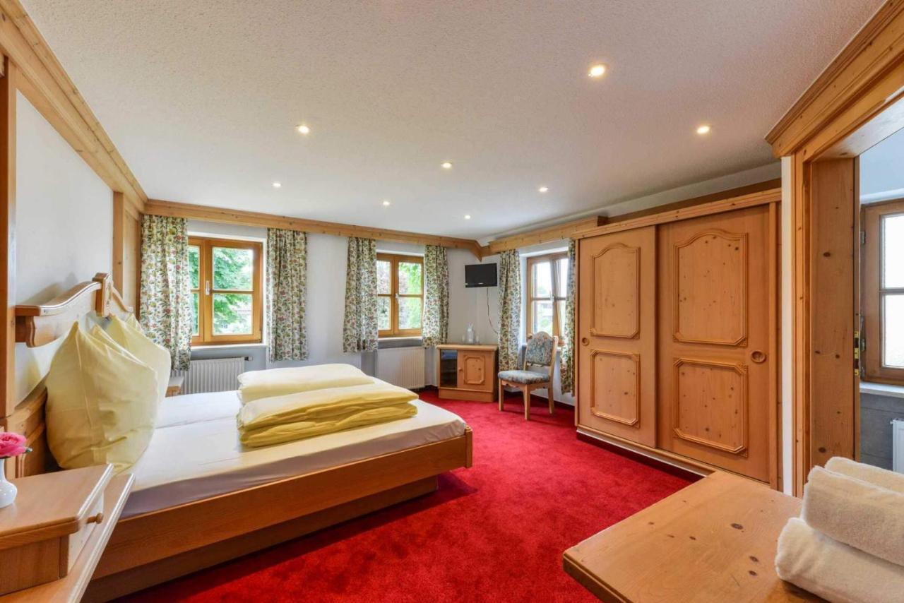 Hotel Ristorante Da Franco เซเฟลด์ ภายนอก รูปภาพ
