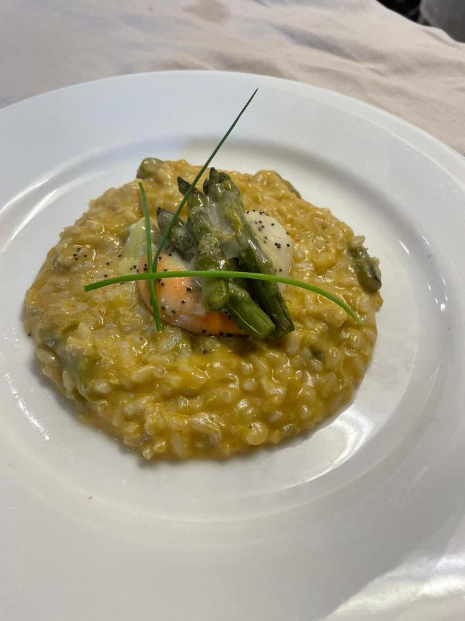 Hotel Ristorante Da Franco เซเฟลด์ ภายนอก รูปภาพ