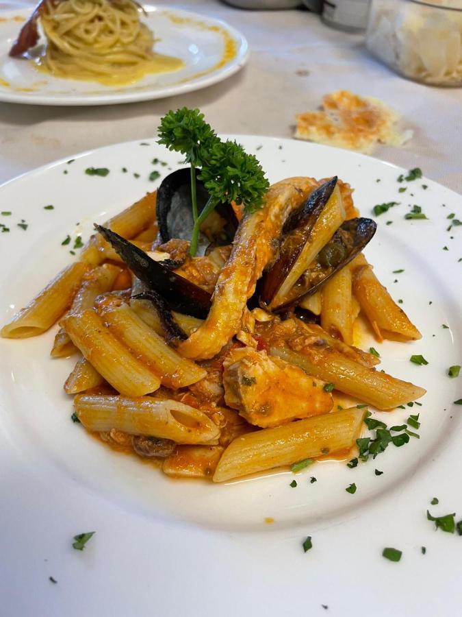 Hotel Ristorante Da Franco เซเฟลด์ ภายนอก รูปภาพ