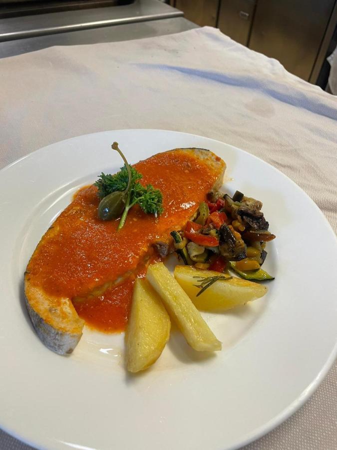 Hotel Ristorante Da Franco เซเฟลด์ ภายนอก รูปภาพ
